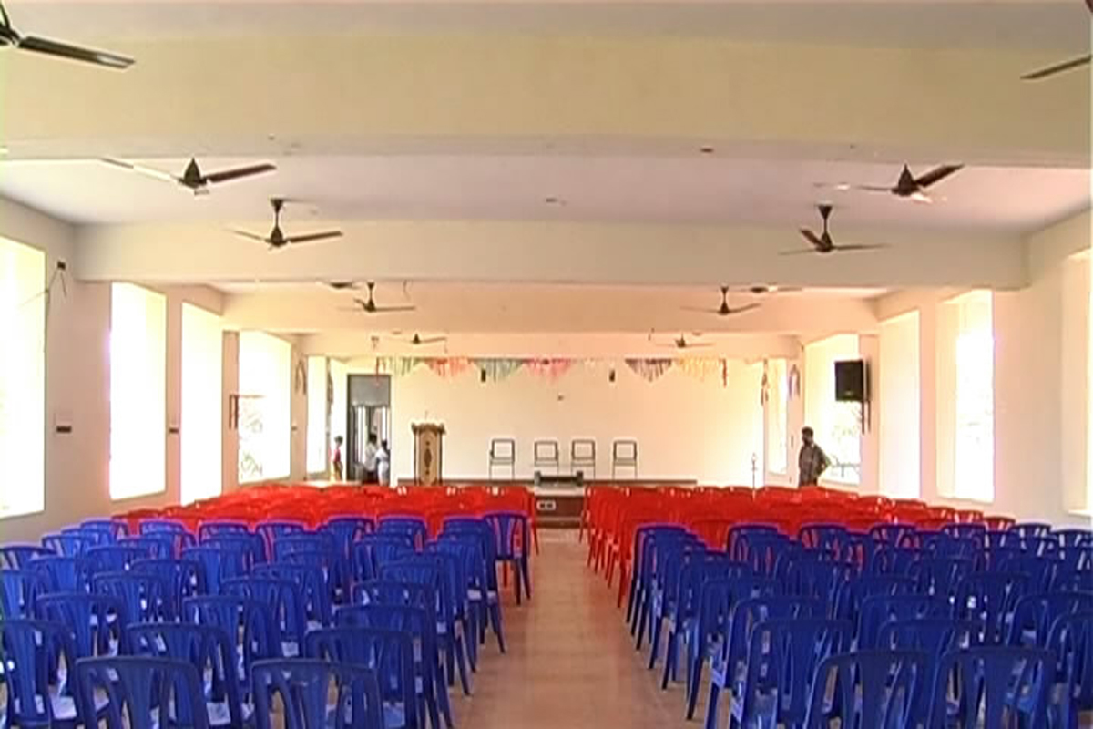 Hall 1